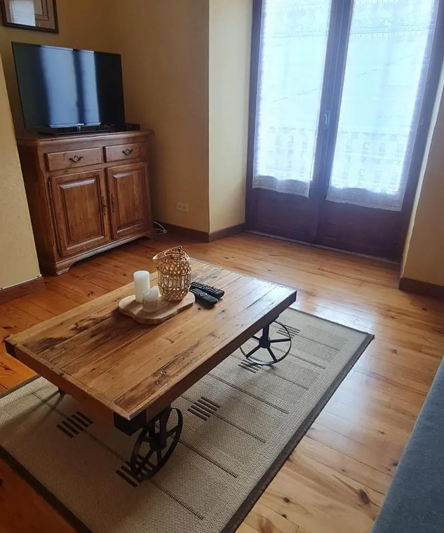 Holiday home Gite La Taniere De Claire Segur France